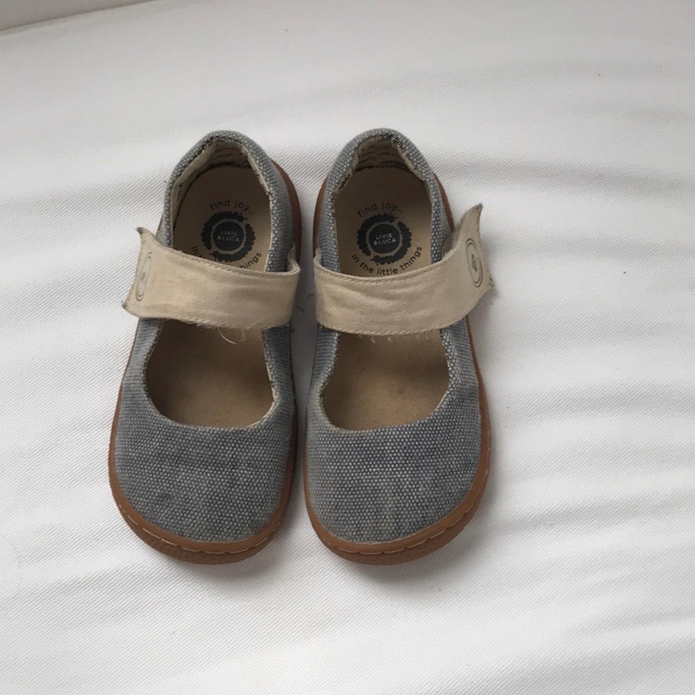 Livie Luca Carta II shoes 10